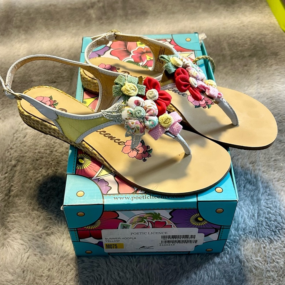 Poetic License Women's Floral Boho Sandals - Multicolor